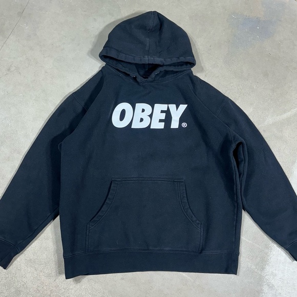 OBEY Black Hoodie Size Large Spellout - Picture 1 of 7
